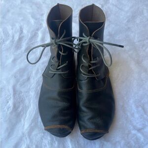 Trippen Mild Ankle Booties